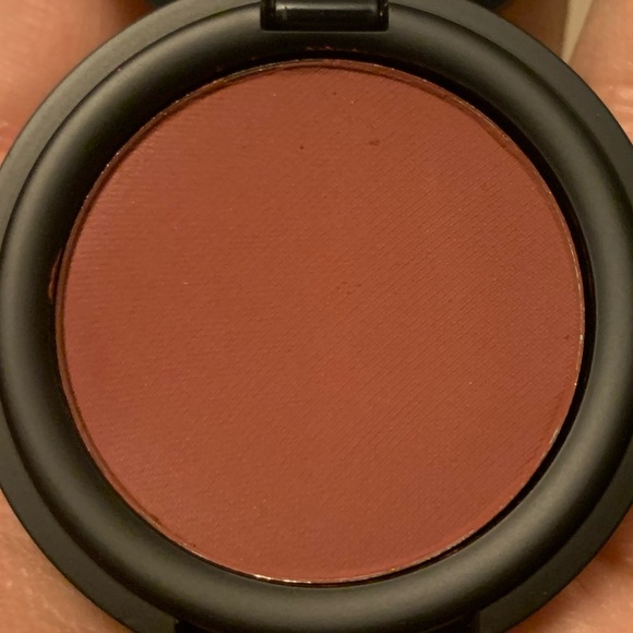 Kat Von D Lolita Eyeshadow - Picture 2 of 4